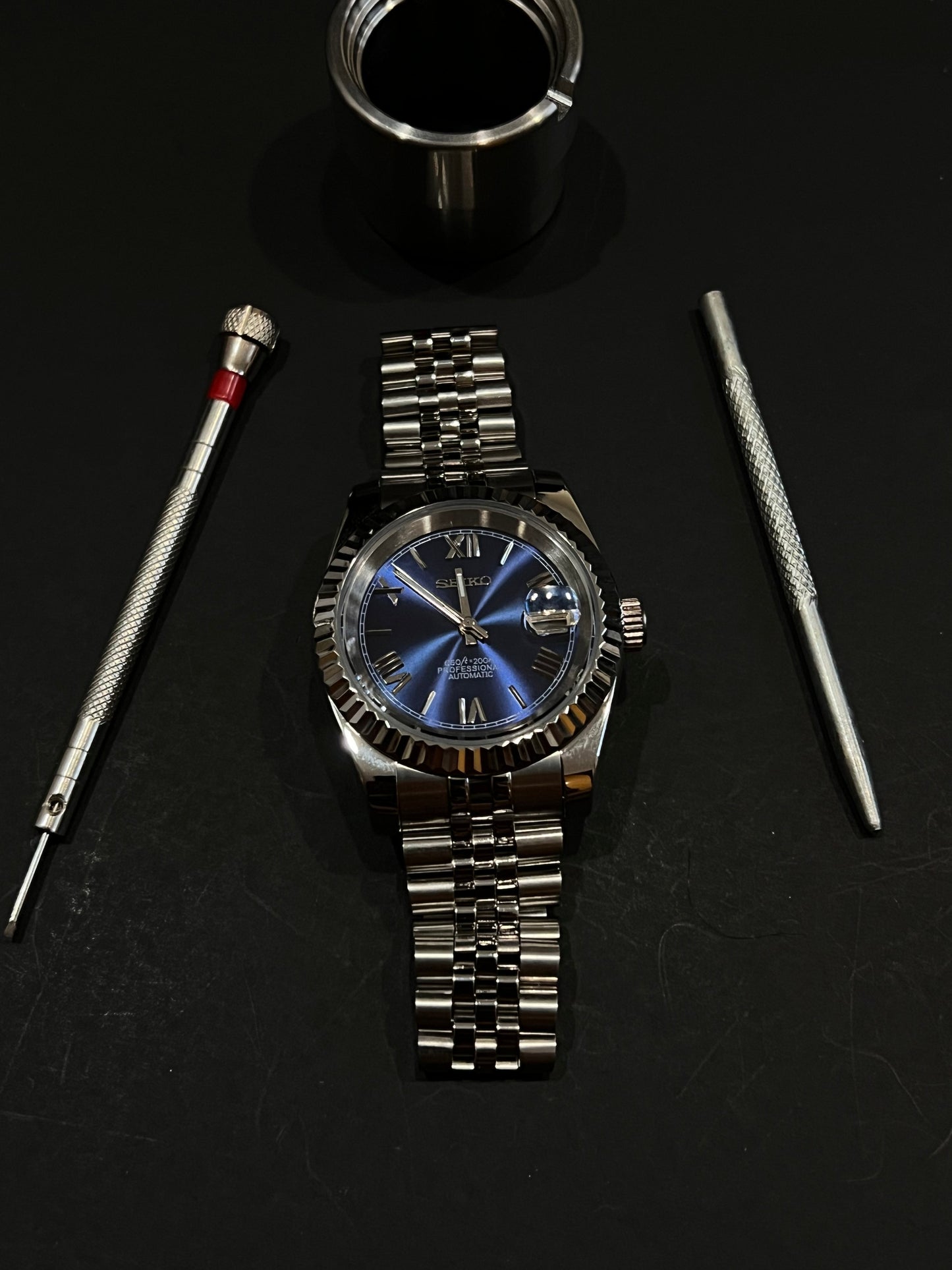 CUSTOM WATCH MOD BLUE ROMAN FACE DATEJUST NH35 AUTOMATIC